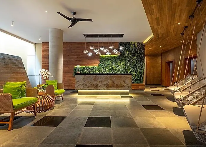 Hotel Fairfield By Marriott Bali South Kuta
