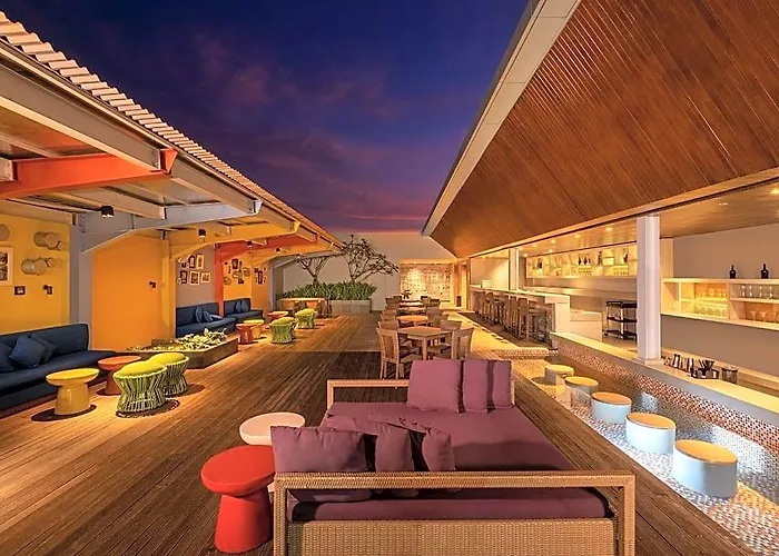 Hotel Fairfield By Marriott Bali South Kuta 4*